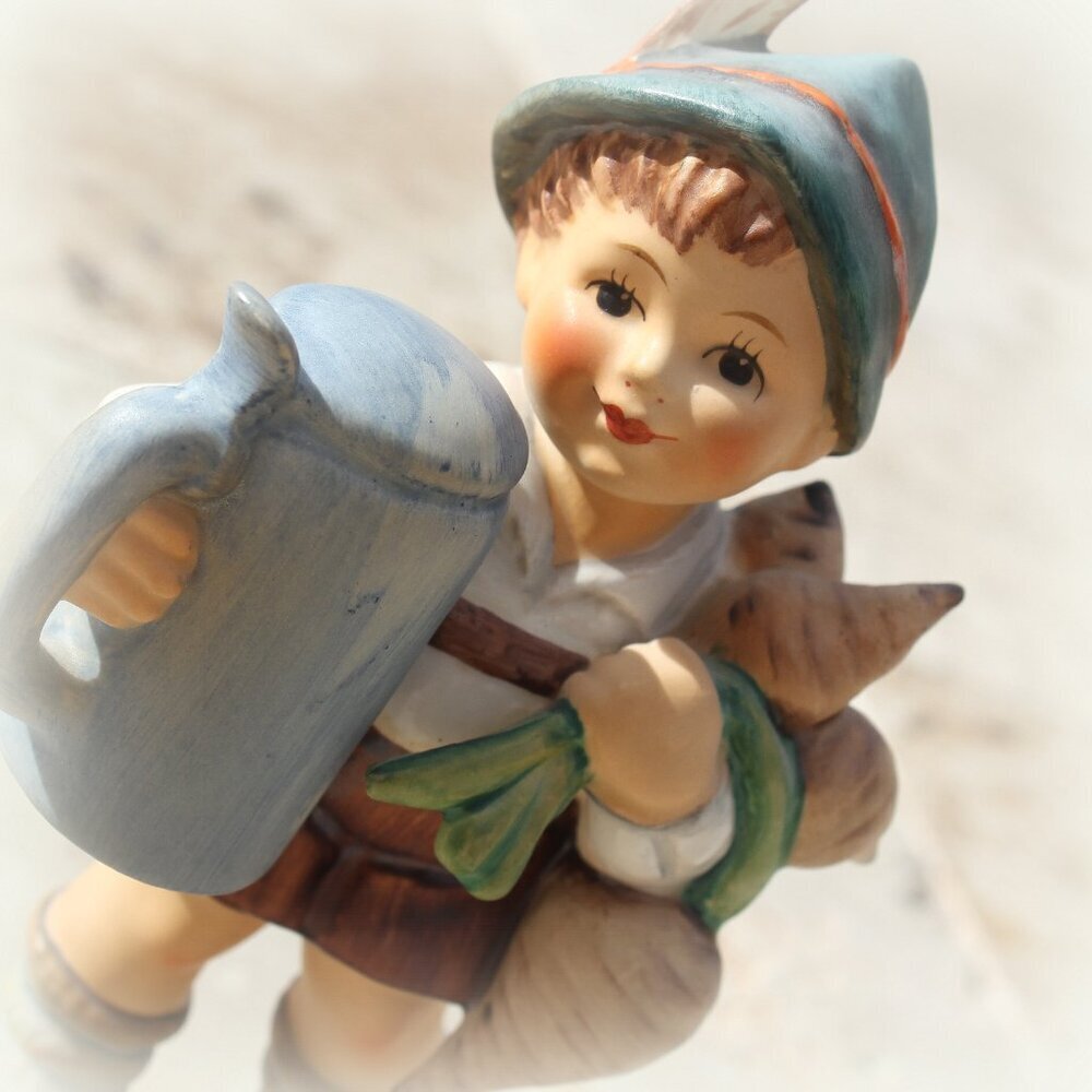 Hummel Figurine 'For Father' by Goebel